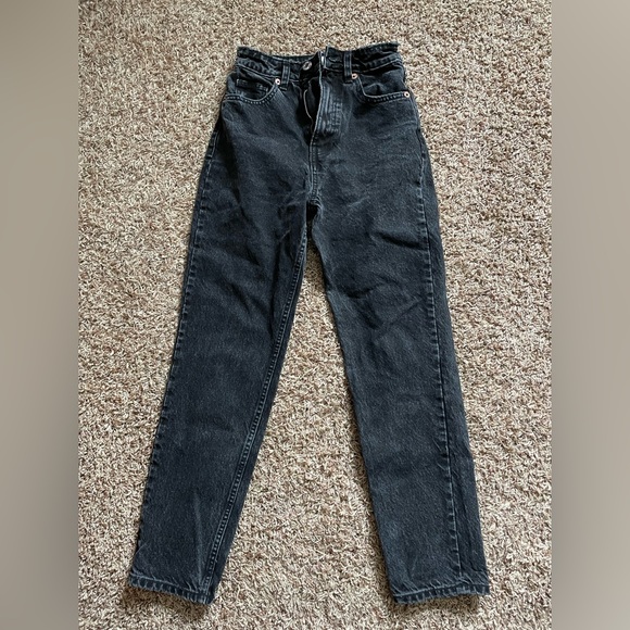 Black Zara jeans - Picture 2 of 4